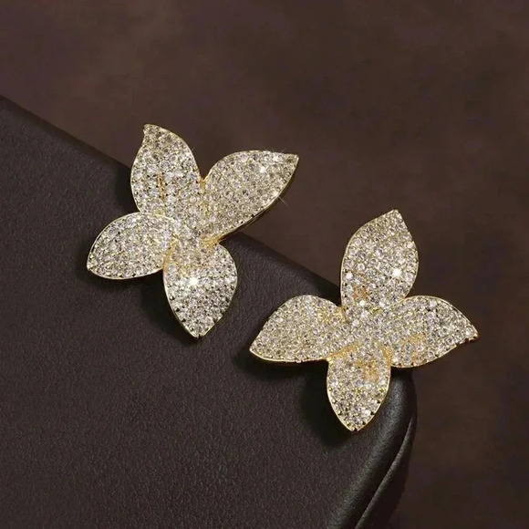 Women's Rakol Copper Butterfly-Shaped Stud Earrings - Picture 4 of 5